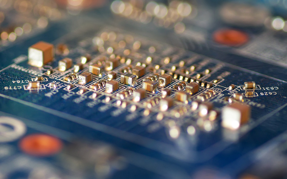 智能手機觸摸屏的基本原理及特點